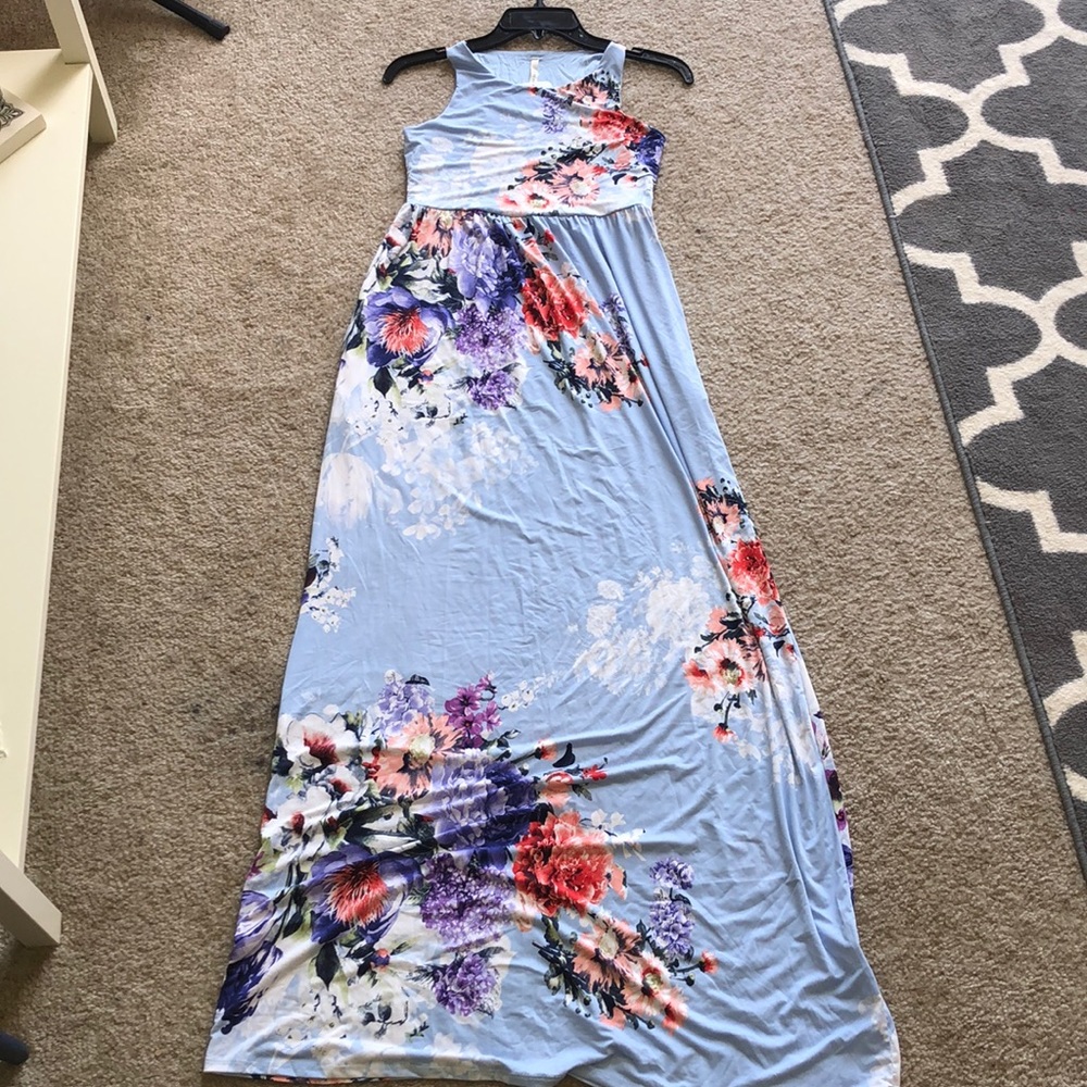 Maxi- Dress